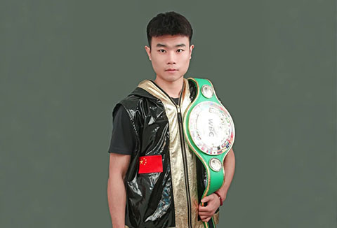 超蝇量级（Super Flyweight）